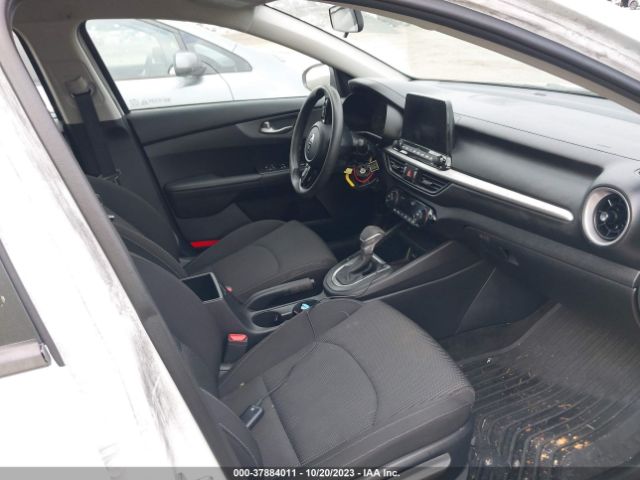 3KPF24AD2KE094891 KIA Forte Lxs