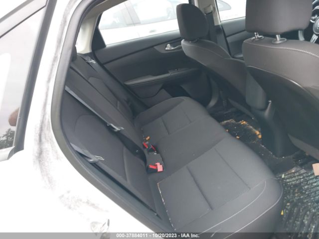 3KPF24AD2KE094891 KIA Forte Lxs