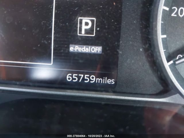 1N4AZ1CP5JC305315 Nissan LEAF SV