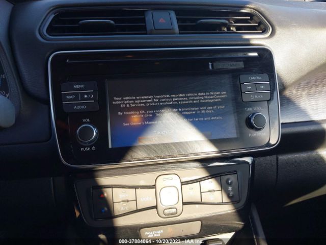 1N4AZ1CP5JC305315 Nissan LEAF SV