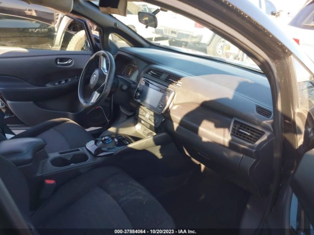 1N4AZ1CP5JC305315 Nissan LEAF SV