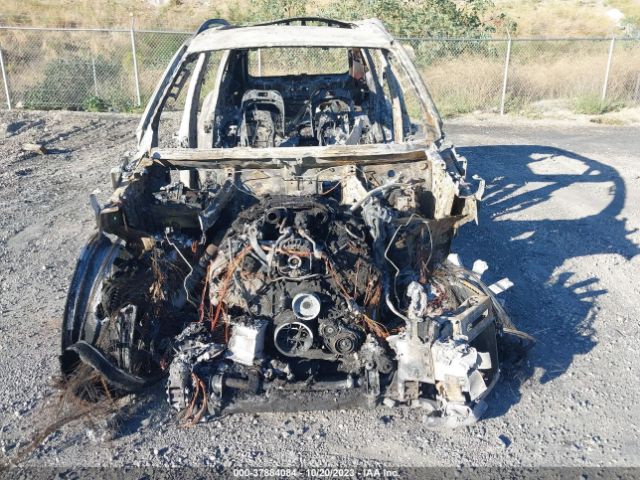 5UXCX4C58KLS39142 BMW X7 Xdrive50i