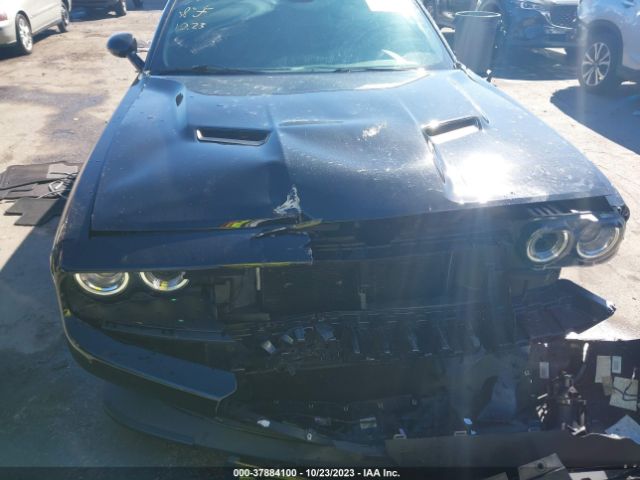 2C3CDZFJ7JH271872 Dodge Challenger R/t Scat Pack