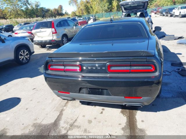 2C3CDZFJ7JH271872 Dodge Challenger R/t Scat Pack