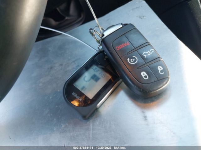 2020 DODGE CHARGER 2C3CDXGJ3LH240933 Photo 10