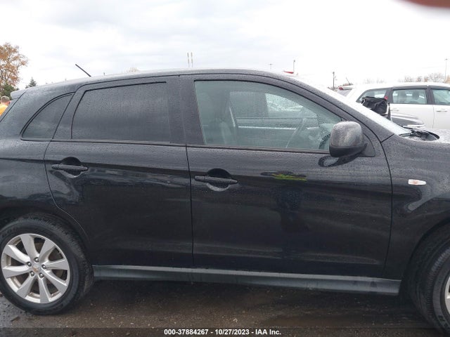 4A4AR3AU8FE033362 Mitsubishi Outlander Sport Es