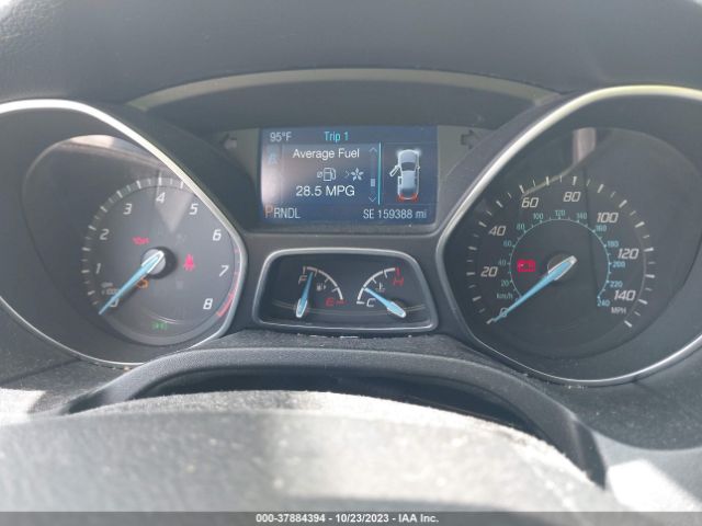 1FADP3F22EL390666 Ford FOCUS SE