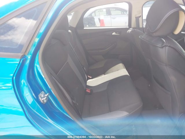 1FADP3F22EL390666 Ford FOCUS SE