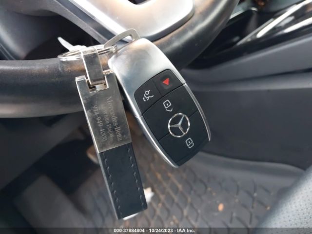 W1K3G4FB0LJ200633 Mercedes-Benz A-class A 220