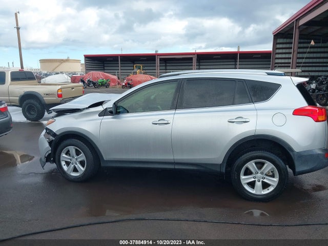 Toyota Rav4 Limited 2014 JTMYFREV6EJ017235 Image 14