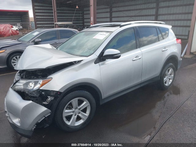Toyota Rav4 Limited 2014 JTMYFREV6EJ017235 Image 2