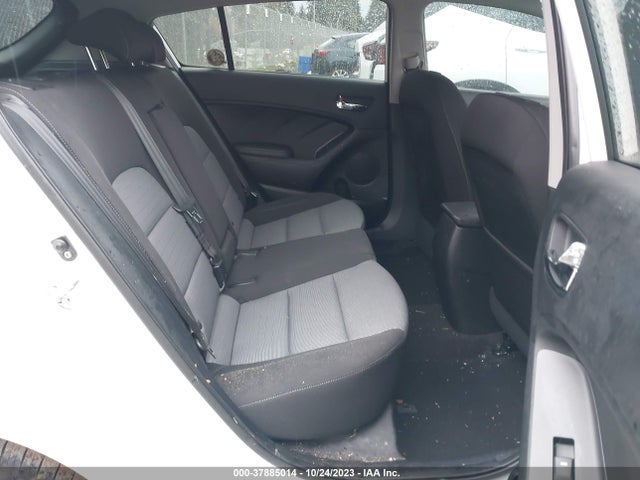 KIA Forte 5-door Lx 2016 KNAFK5A83G5591098 Image 8