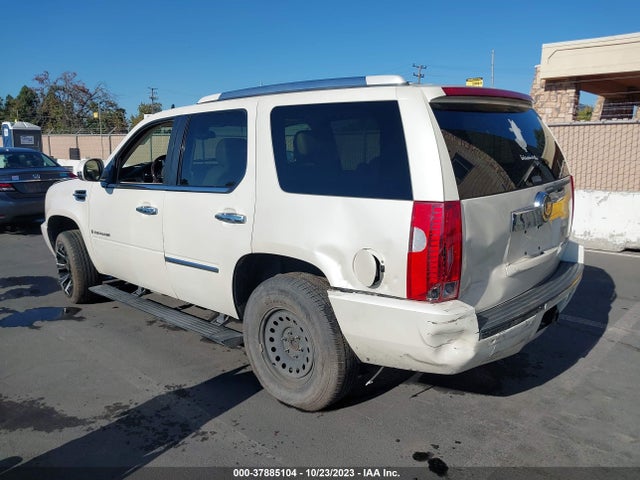 2007 CADILLAC ESCALADE VIN: 1GYFK63897R422471