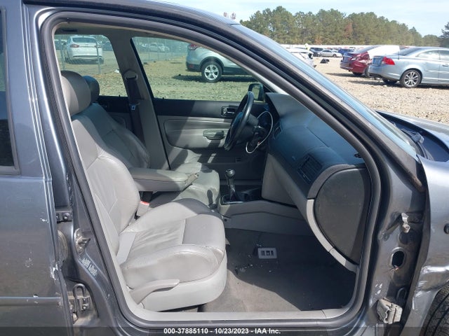 2003 VOLKSWAGEN JETTA SEDAN 3VWVH69M93M186188 Photo 4
