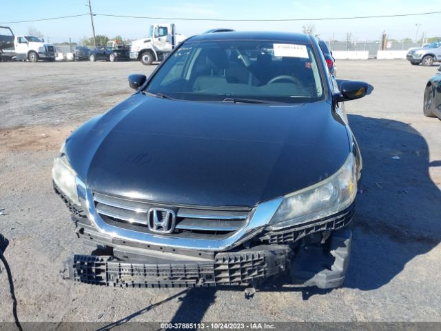 1HGCR2F3XFA208956 Honda Accord Sedan Lx