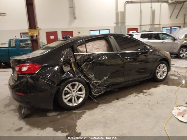 Chevrolet CRUZE LT 2019 1G1BE5SM8K7143854 Image 4