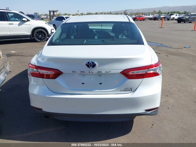 2018 TOYOTA CAMRY HYBRID VIN: 4T1B21HK2JU002286