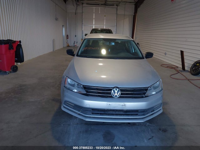 3VWD17AJ6FM306217 Volkswagen Jetta Sedan 1.8t Se