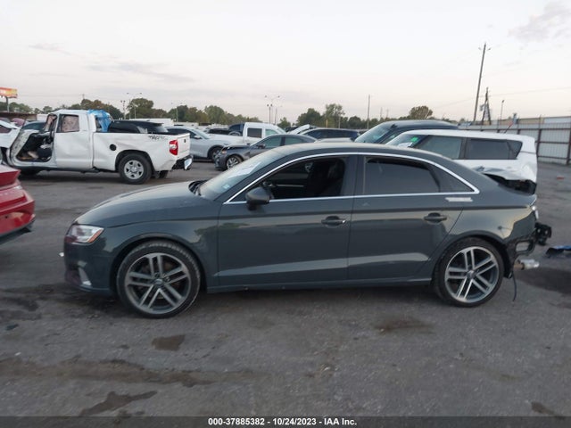 Audi A3 40 Premium 2019 WAUAUGFF7K1023959 Image 13