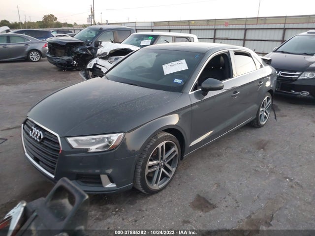 Audi A3 40 Premium 2019 WAUAUGFF7K1023959 Image 2