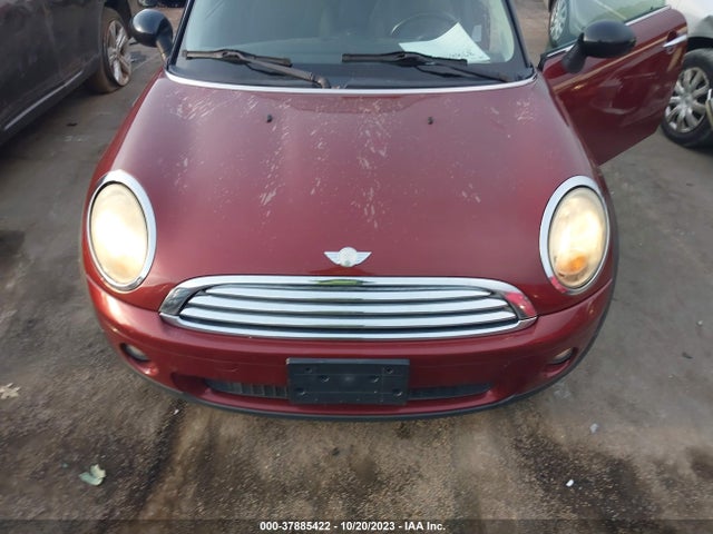 2010 MINI COOPER CLUBMAN WMWML3C5XATX38192 Photo 5