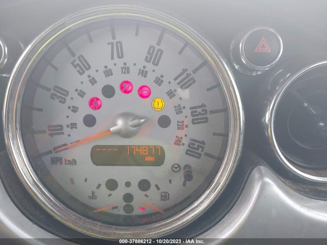2006 MINI COOPER HARDTOP WMWRC33576TK65896 Photo 6