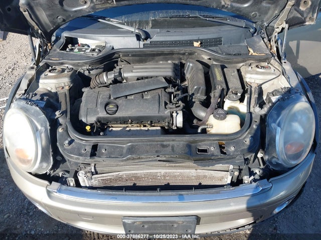 2008 MINI COOPER HARDTOP WMWMF33578TT65582 Photo 9