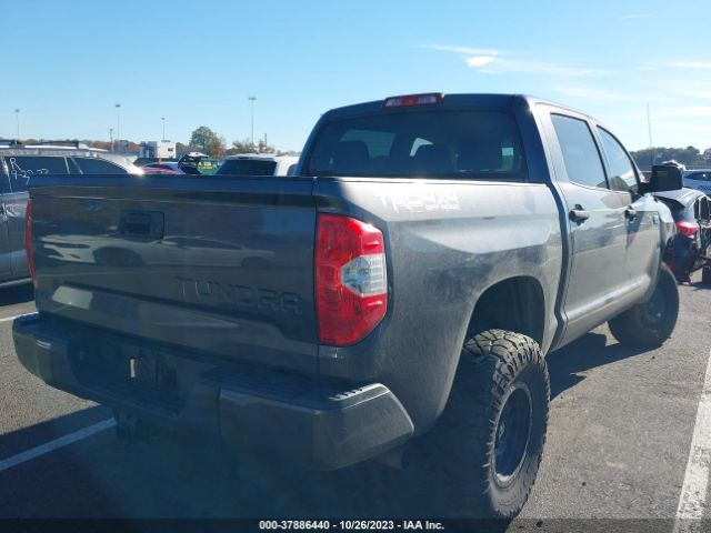 2018 TOYOTA TUNDRA 5TFDY5F16JX715011 Photo 3
