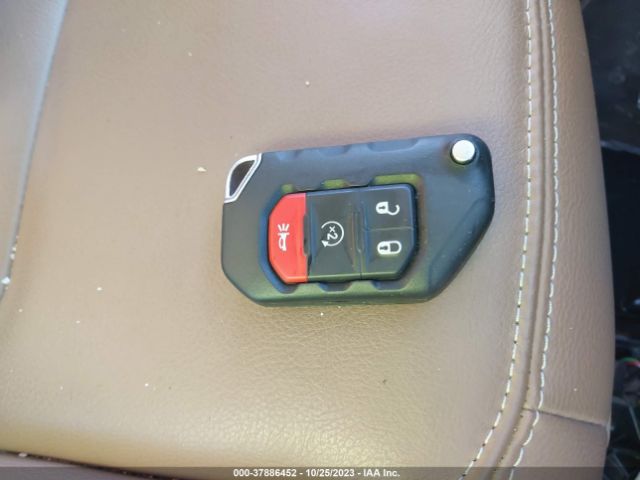 2023 JEEP WRANGLER 4XE 1C4JJXP65PW537152 Photo 10