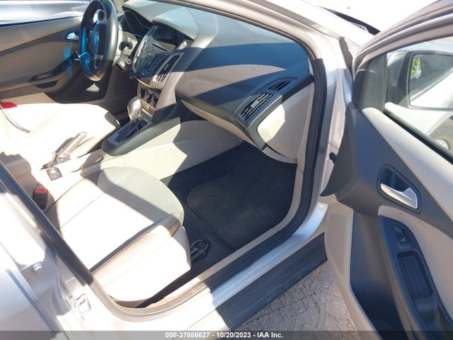 2014 FORD FOCUS SE VIN: 1FADP3F28EL236723