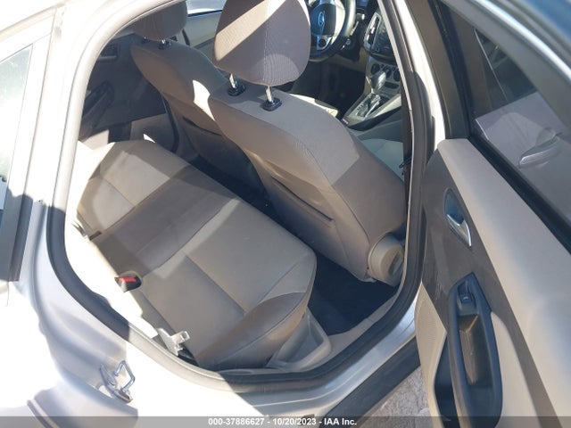 2014 FORD FOCUS SE VIN: 1FADP3F28EL236723
