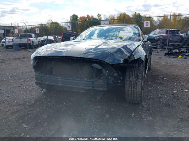 1FATP8EM1F5400718 Ford Mustang V6