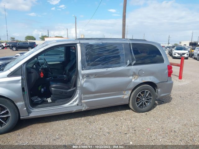 2C4RDGEG7KR663052 Dodge Grand Caravan Gt