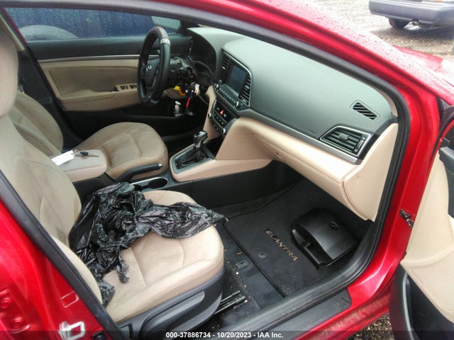 2017 HYUNDAI ELANTRA SE VIN: 5NPD84LF9HH134697