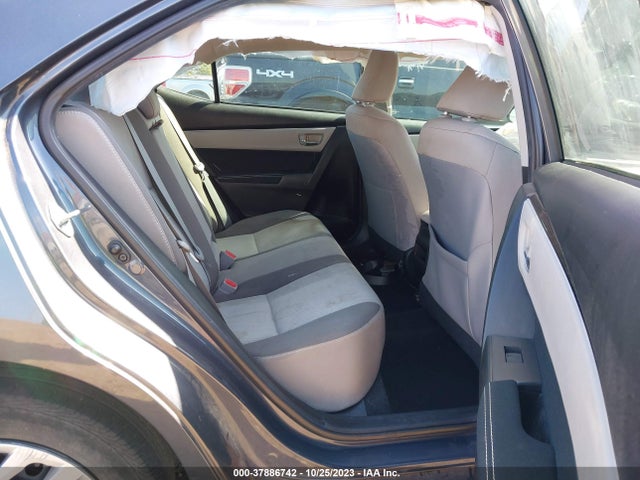 Toyota COROLLA LE 2018 5YFBURHE6JP759602 Image 8