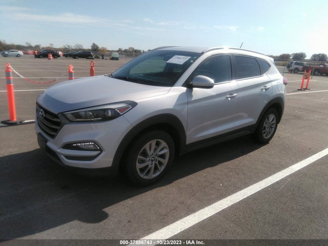 Hyundai TUCSON SE 2016 KM8J3CA4XGU090111 Image 2