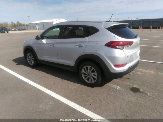 Hyundai TUCSON SE 2016 KM8J3CA4XGU090111 Image 3