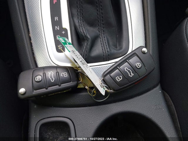 WA1JCCFS7JR004141 Audi Q3 Premium Plus
