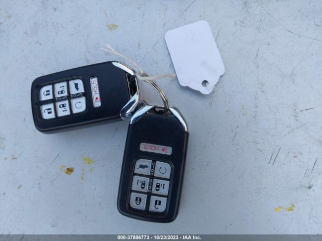 5FNRL6H92JB052270 Honda Odyssey Elite