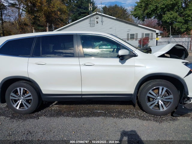 2017 HONDA PILOT EX-L VIN: 5FNYF6H71HB070223