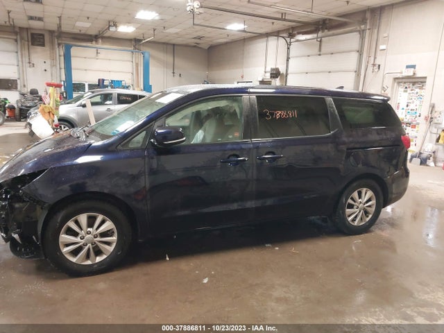 2018 KIA SEDONA LX VIN: KNDMB5C17J6380272
