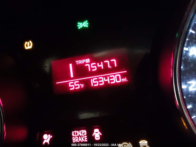 2018 KIA SEDONA LX VIN: KNDMB5C17J6380272