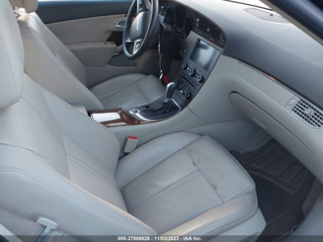 2011 SAAB 9-5 YS3GN4AR6B4001100 Photo 4