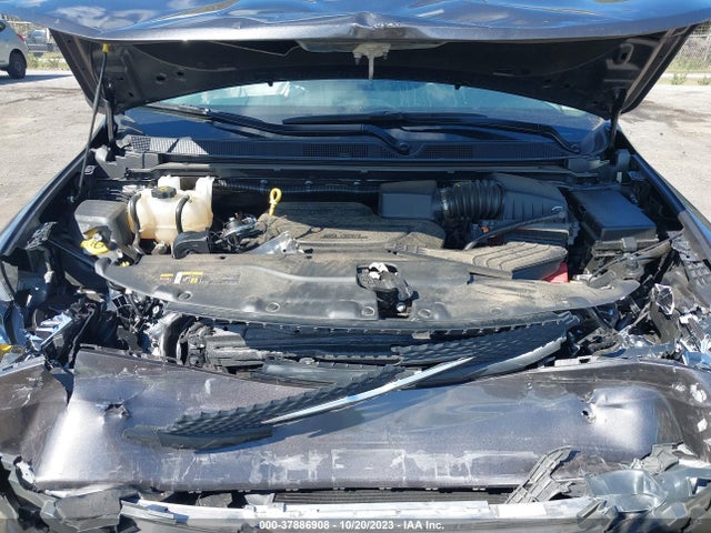 2C4RC1CG7NR229933 Chrysler Voyager Lx