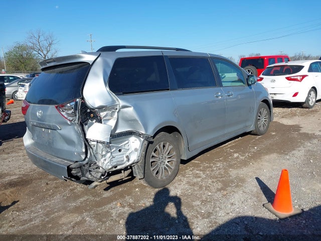 Toyota Sienna Xle Auto Access 2019 5TDYZ3DC9KS008404 Image 4
