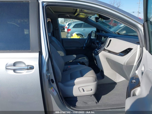 Toyota Sienna Xle Auto Access 2019 5TDYZ3DC9KS008404 Image 5