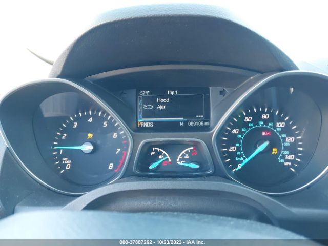 1FMCU9GX1GUB87479 Ford ESCAPE SE