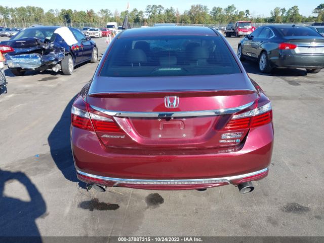 1HGCR2F18HA019854 Honda Accord Sedan Sport Se