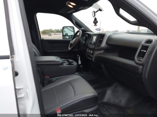 3C6UR5CLXPG565766 RAM 2500 Tradesman