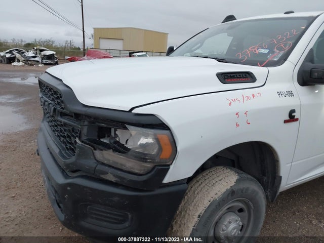 3C6UR5CLXPG565766 RAM 2500 Tradesman